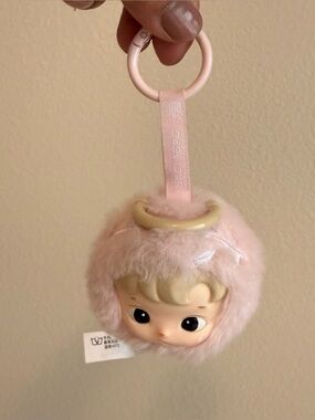 Hacipupu Pink Fuzzy Doll Face Keychain Charm